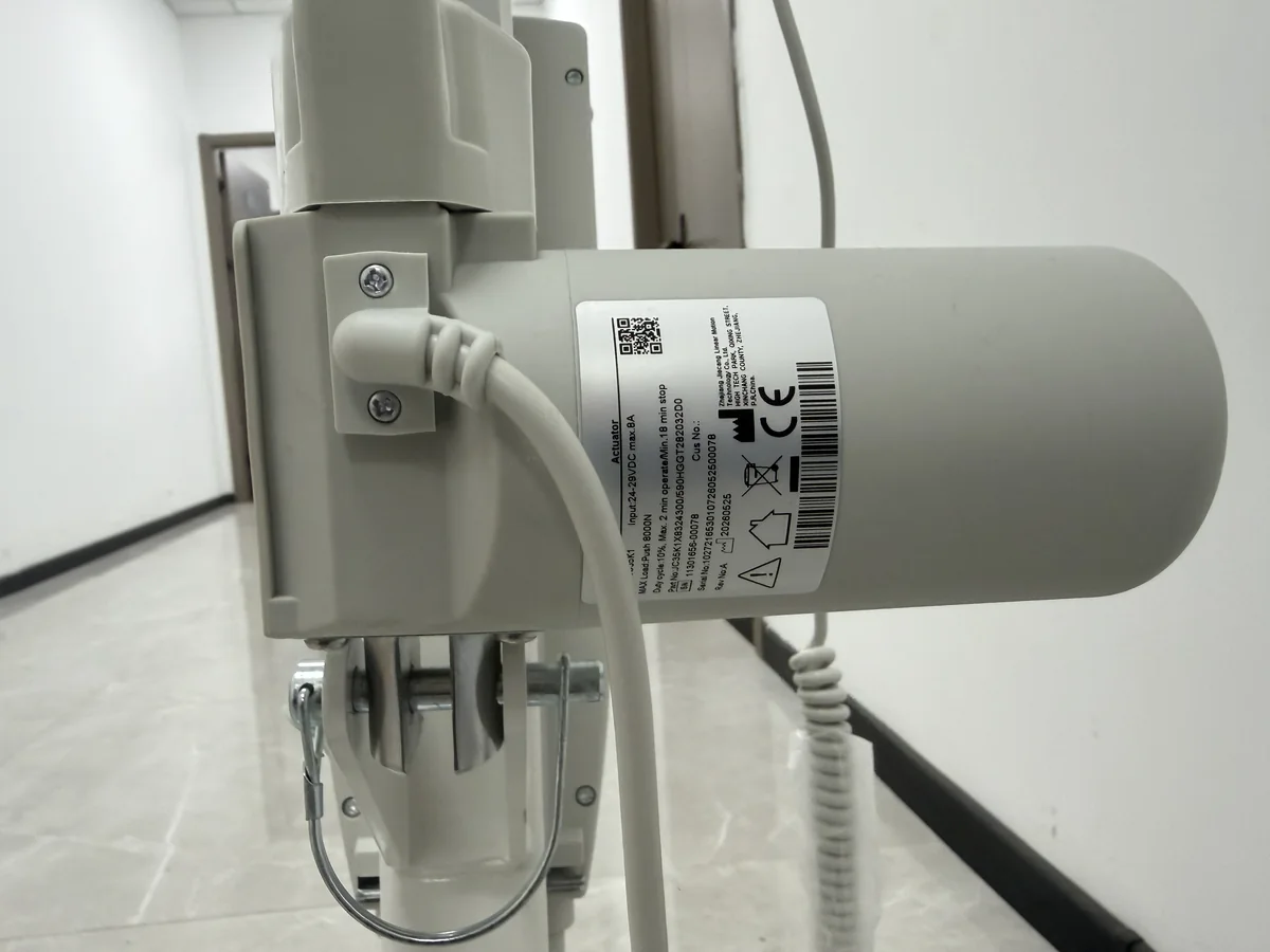 Electric lifting actuator fitted to the SL-K11 mobile patient hoist